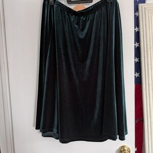 Elegant Velvet Green Skirt